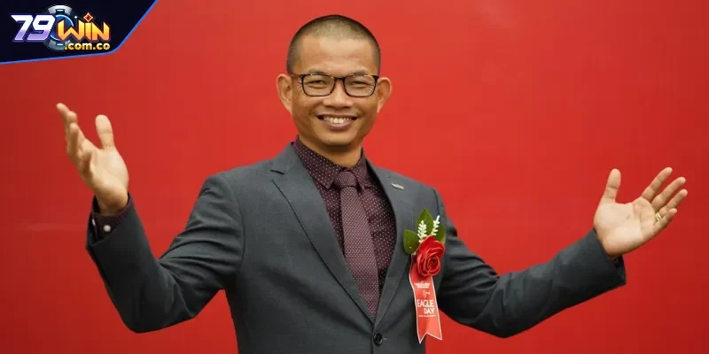 CEO Thành Long là ai?